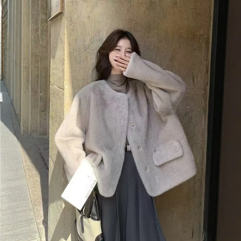 Mode Haining Pelz Kunstpelz Einteiliger Mantel für Frauen Neuer Stil Jacke Goldener Nerz Fleece Faux Nerz Umweltfreundlicher Wintermantel