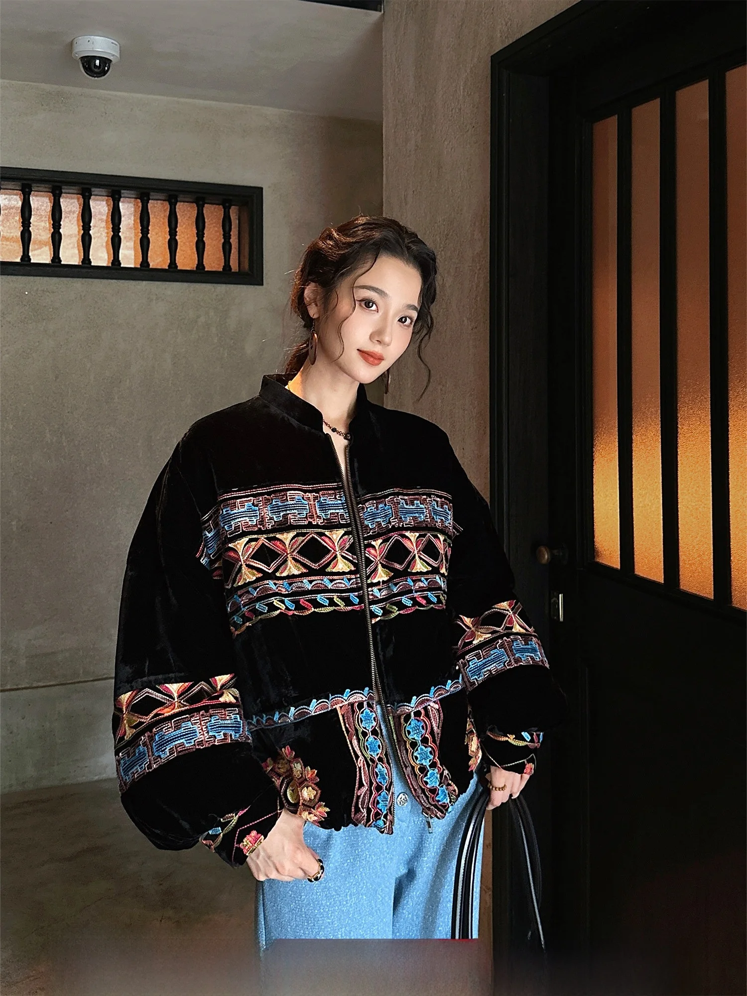 

Sanji Bla Flower Chinese Sle Embroidered Goose down Jaet Women's Long Velvet Winter Coat Warm Thiened Nylon Fabric