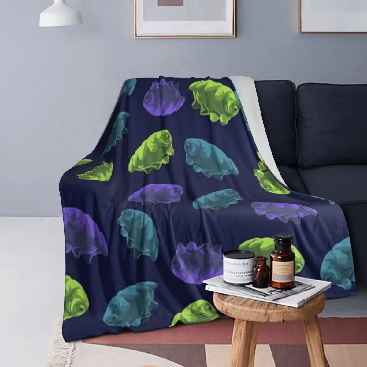 

Floating Tardigrades Blanket Soft Warm Flannel Throw Blanket Cover for Bed Living room Picnic Travel Home Sofa