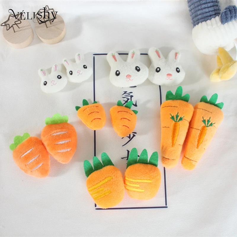 Cute Plush Rabbit Radish Brooch For Women Children Fashion Clothing Backpack Bag Accessories Creative Couple Gift Badge Jewelry