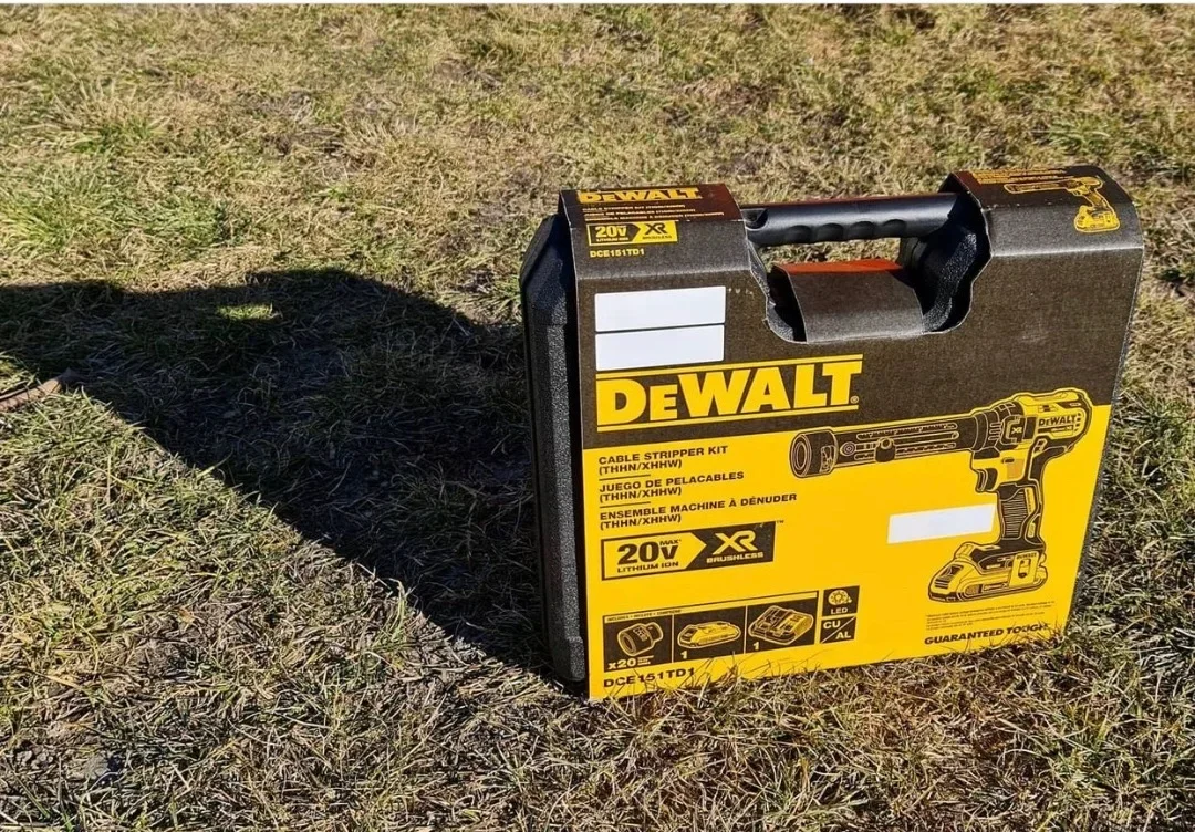 Набор для зачистки кабеля DEWALT, 20 в, макс. XR, беспроводной комплект DCE151, 2,0 Ач, абсолютно новый