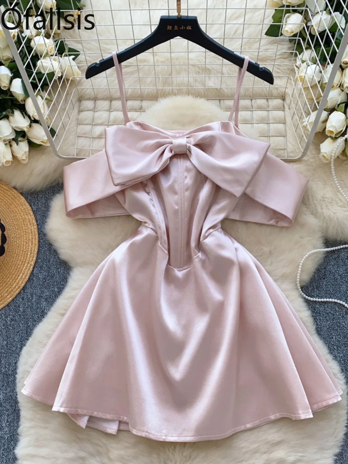 Ofallsis Birthday Party Gift Dress Socialite 2024 Summer New High-end Bow Sexy One Shoulder Suspender Waist Cinching Satin Dress