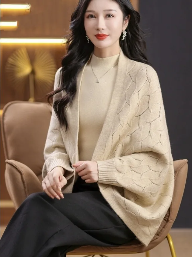 Écharpe de poinçon tricotée en laine européenne haut de gamme pour femmes, coupe ample, vêtements d'extérieur, Cardigan décontracté, matériau doux