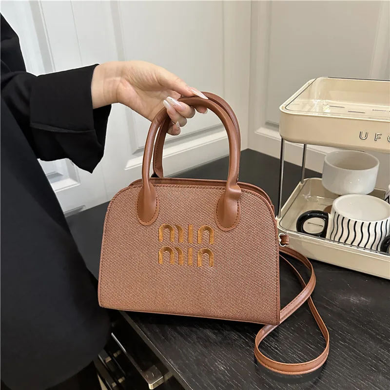 2025, neue Damen-Umhängetasche, schicke kleine gepolsterte Umhängetasche, weiche Kunstleder-Tasche mit Griff oben für den täglichen Gebrauch und Dating ​