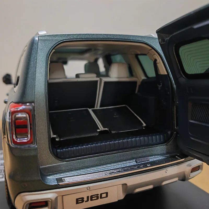 Original Simulation Car Model Beijing Bj60 Beiqi Jeep Suv 1:18 Alloy Simulation Car Model