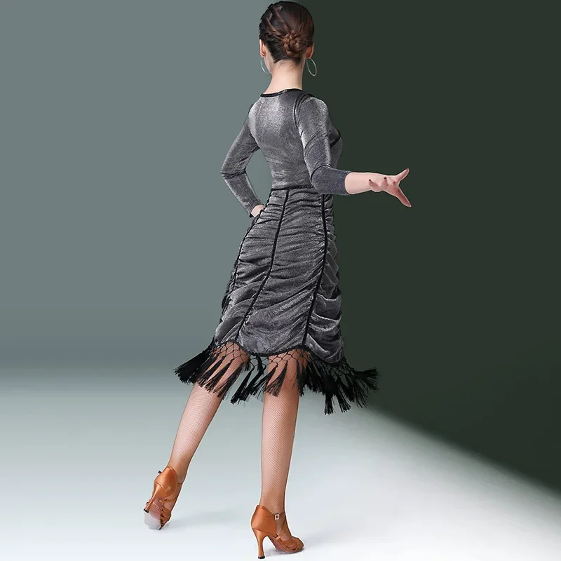 섹시 라틴 댄스 의상 봄 여름 신상 라인 댄스 스커트 슬림핏 태슬 여성 드레스 긴팔 의류