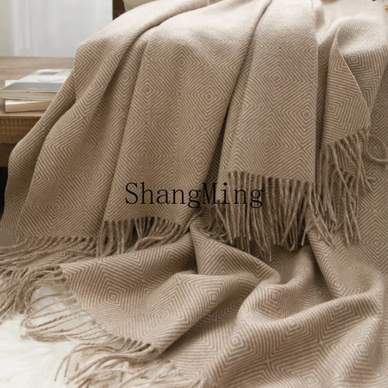 Hj Light Luxury Pla…