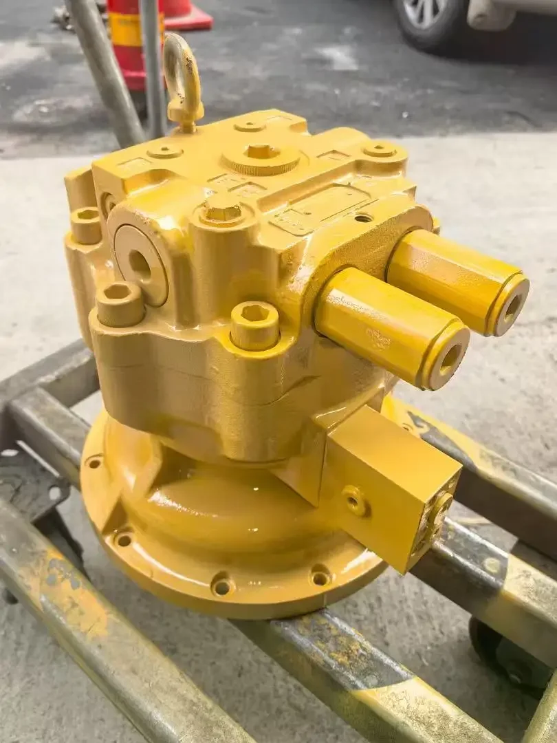 R210LC-7 R215-7 R220-5 R220LC-7 R225-7 R225-9 M2X150 pièces d'excavatrice moteur d'oscillation 31N6-10210 31N4-10130 moteur rotatif R225-9