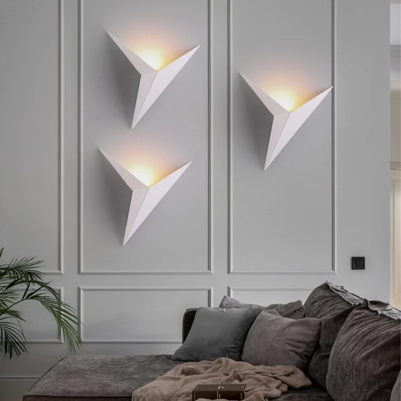 

Nordic Creative Triangle Wall Lamp Led Wall Light Living Room Background Bedside Lamps Stairs Indoor Wall Sconce Lighting