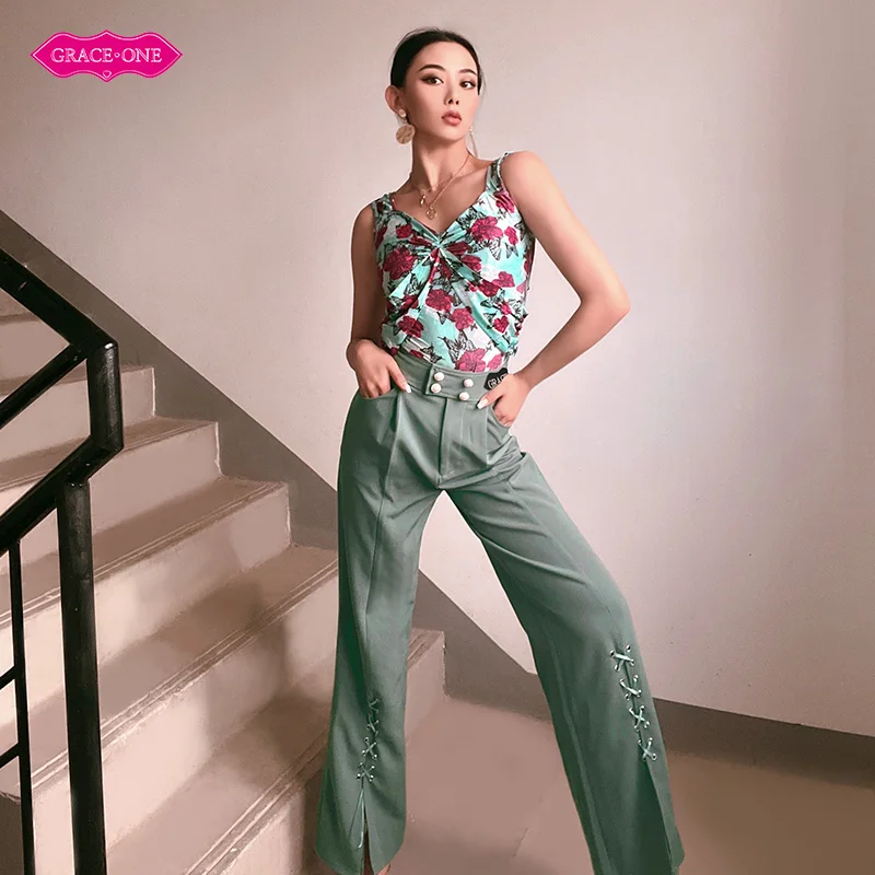 

Vennystyle Latin Dance Dress Women's Printed Top & High-Waisted Pants Practice Set for Modern Ballroom