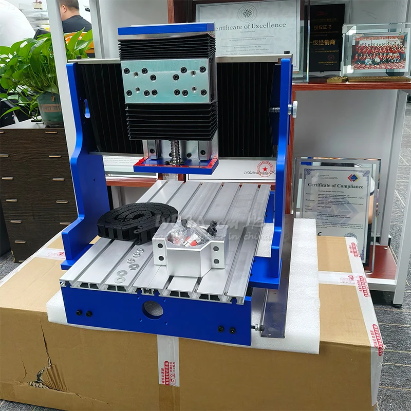 

LY Frame 3040L гравировальный станок с фрезерным станком, подходящий для DIY гравировального сверлильного и фрезерного станка, линейная направляющая, двигатель Nema 23, двигатель