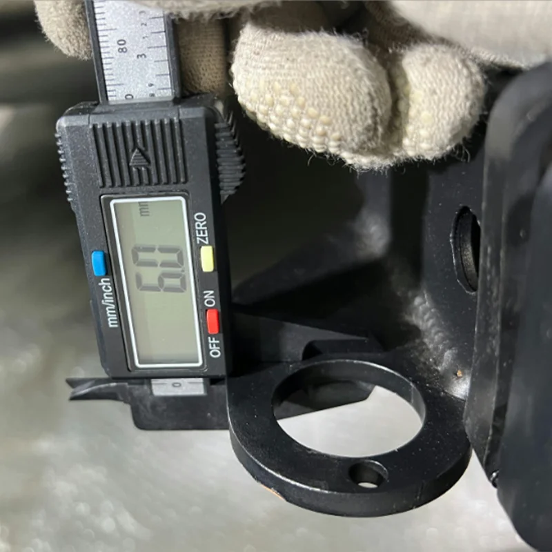 

Для Baic Bj30 2024-2025 Буксирный бар Крюк для прицепа Буксировочный крюк Крюк с головкой тигра Автомобильные аксессуары Модификация аксессуаров