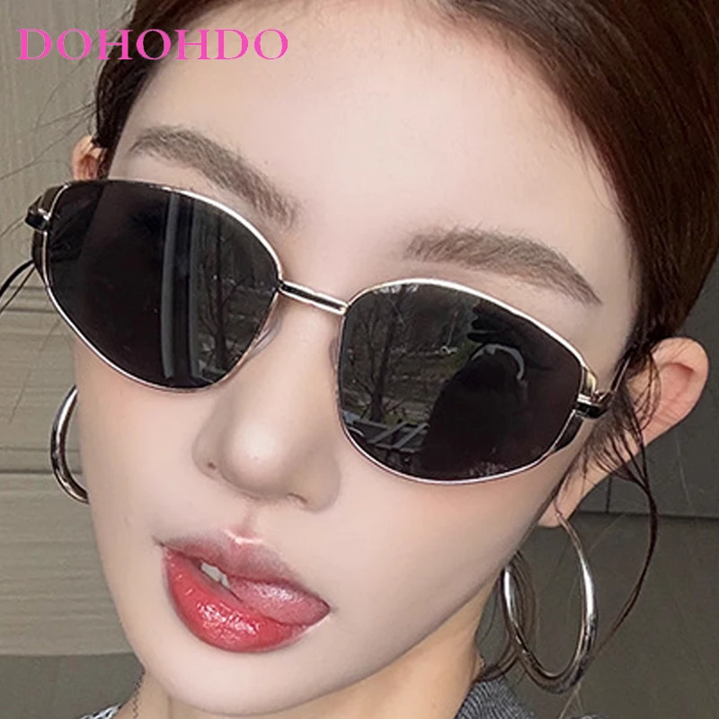 

Vintage Oval Sunglasses 2025 Men Women In Fashion Multi Color Shades Trendy Luxury Brand Design Classic Metal Sun Glasses UV400