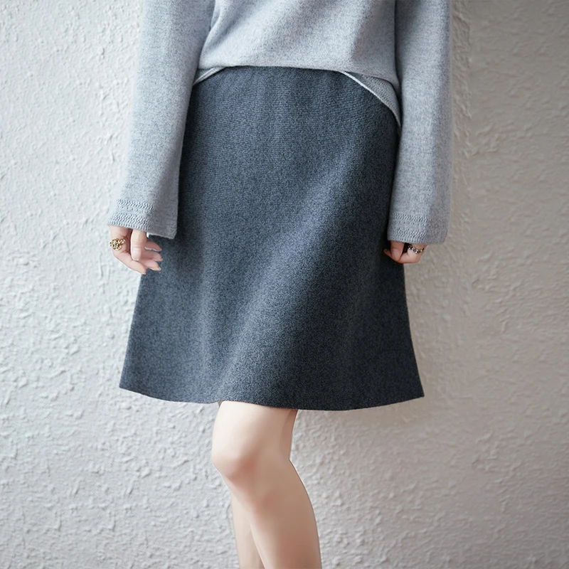 High-quality fashion women's short skirt 100% cashmere women's knitted skirt solid color A-line skirt selling women's skirts