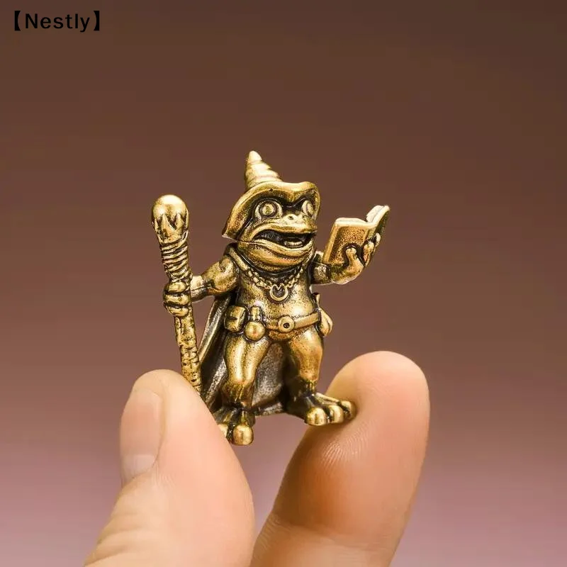 Vintage Brass Frog Wizard Statue Frog Holding A Magic Wand Ornament Small Animal Figurines Home Office Decor Car Ornaments〔Nest〕