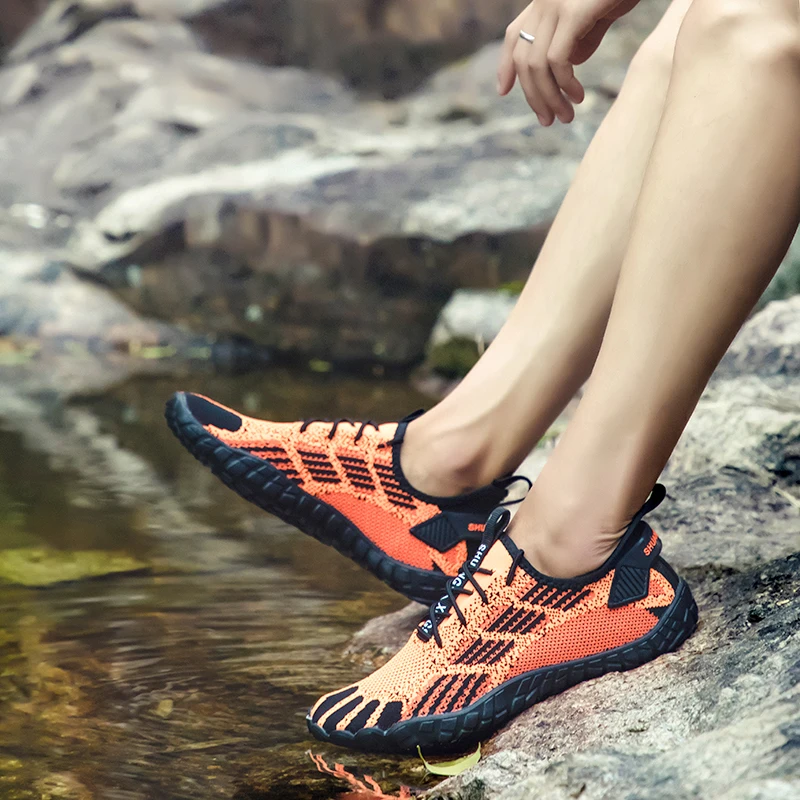 Water Shoes Men Women Colorful Beach Swimming Surfing Seaside Aqua Shoes Couple Barefoot Upstream Wading Swimming Sneakers