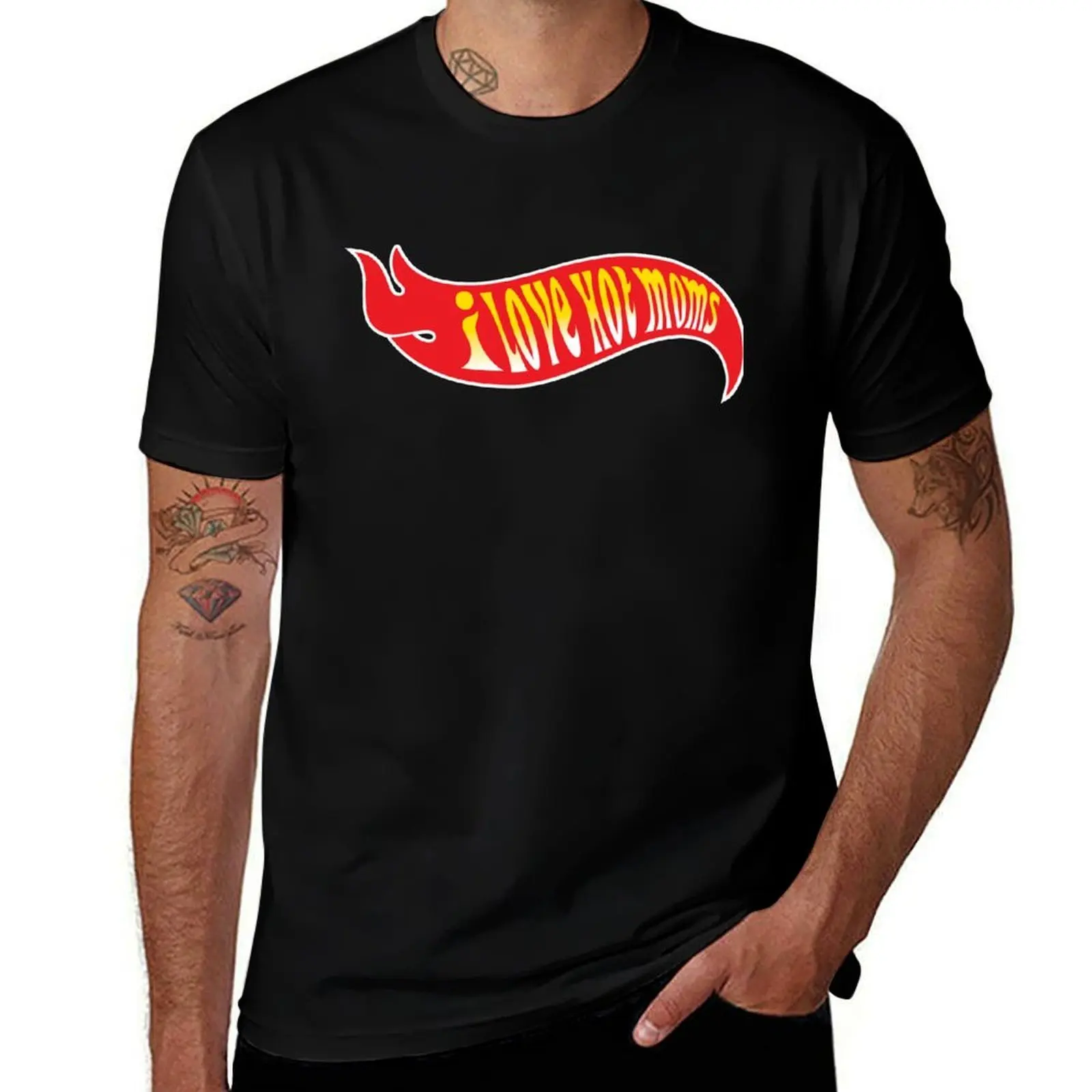I Love Hot Moms T-Shirt Work Wear Simple Tee Shirt T-Shirt