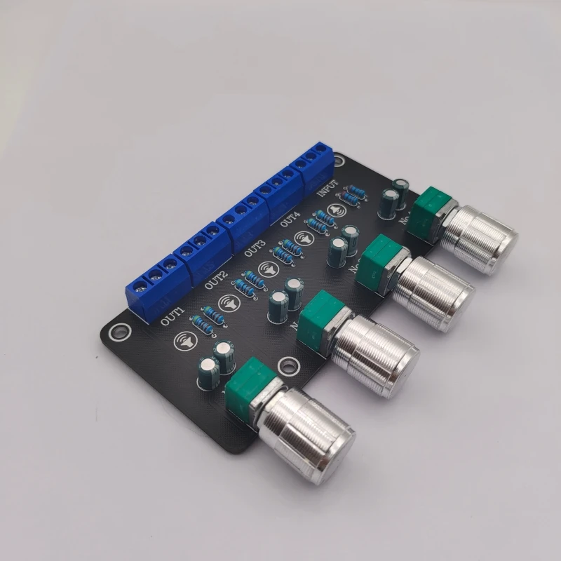 Audio signal distributor 1 in 4 out volume knob independently controls multiple signals (3P wiring terminal)