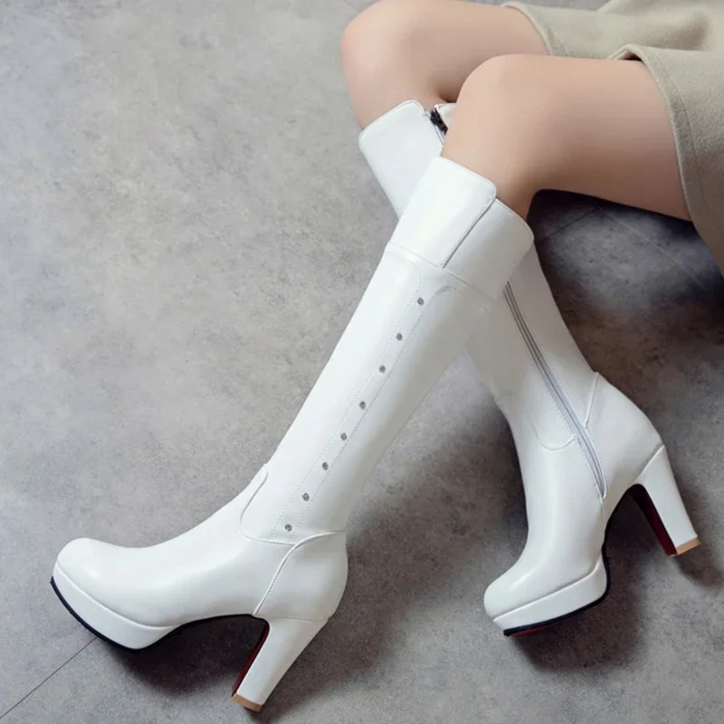 بوتاس دي موهير حذاء برقبة للركبة النساء الخريف الشتاء عالية الكعب أسود أبيض جلدية فستان الحفلات مكتب منصة طويلة الأحذية 526-4