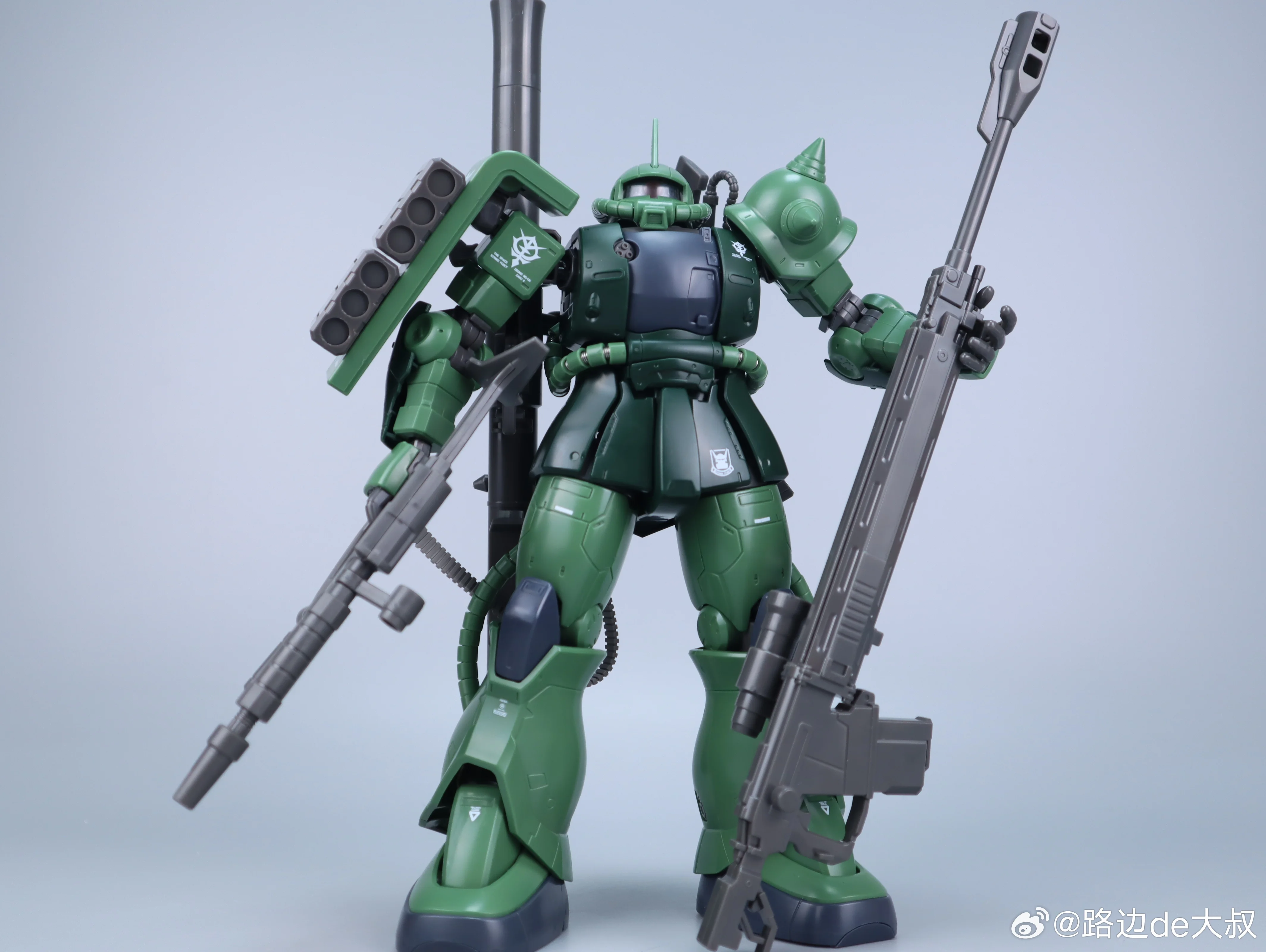 FangDaJing 1/72 Assembly Model Kit ZAKU II GTO TYPE C-6/R6 MS-06C-6/R6 Action Figures About 26CM Robot Plastic Model Kid Toy