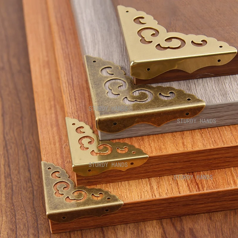 10PCS Antique Hollow Carved Metal Corner Guard, Retro Decorative Metal Corner Bracket, Box Chest Furniture Corner Protector