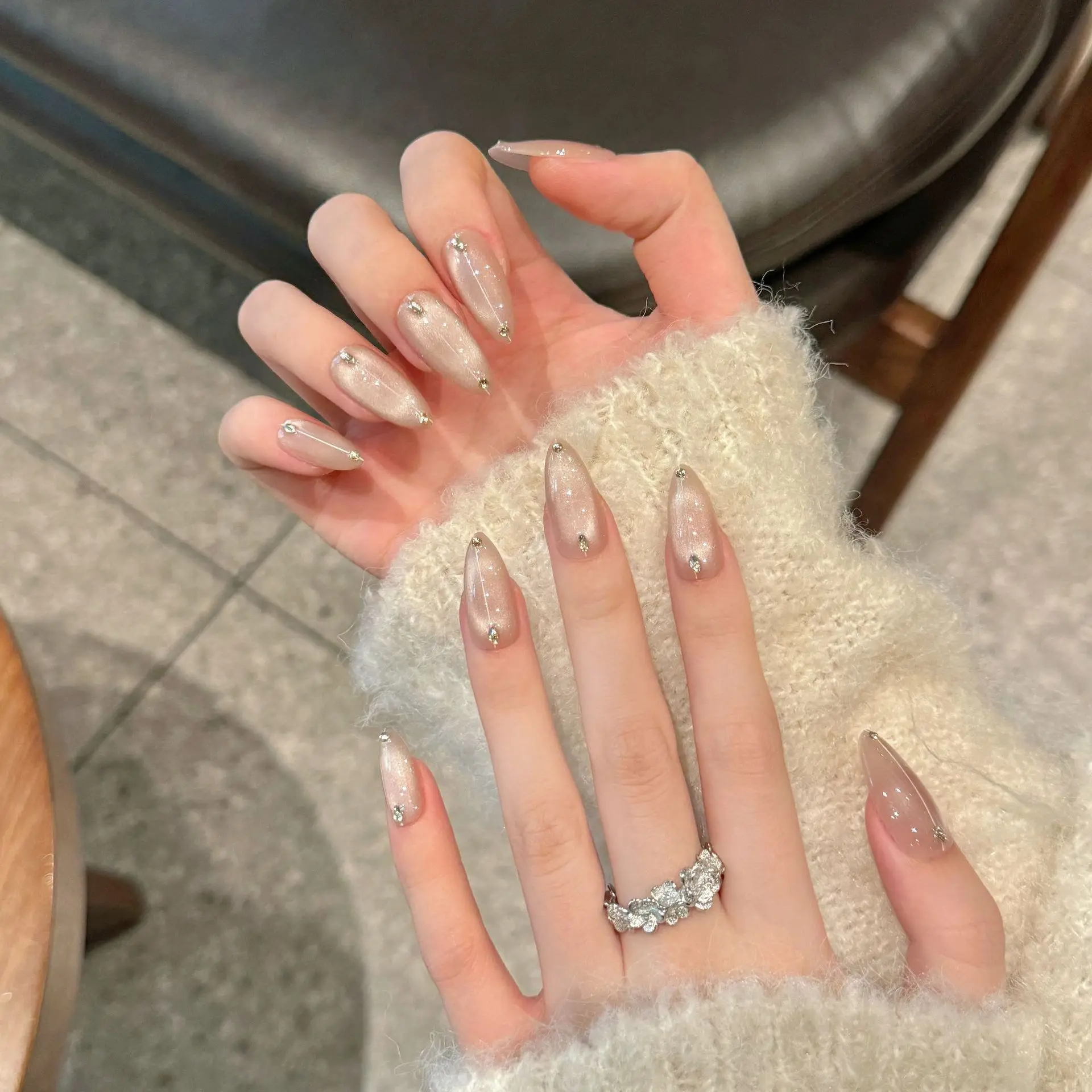 Handmade Press on Nails Ins Simple Nude Pink Cat Eye Fake Nails Full Cover Wearable Sweet Korean Almond False Nail Patches