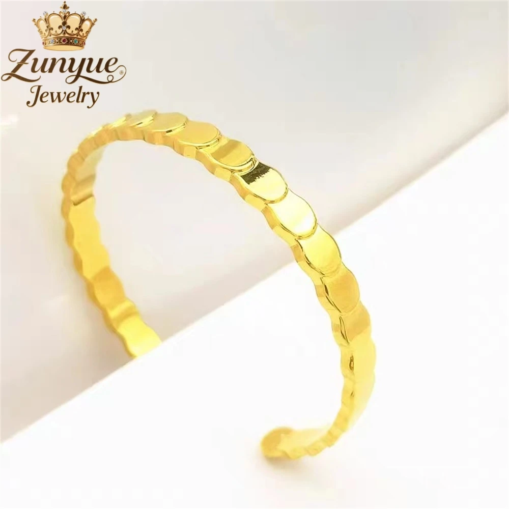 

High-End Sand Gold Fish Scale Bracelet Luxury Quality Jewelry Gift Fashion Jewelry Best Selling Exquisite Elegant Popular Charms