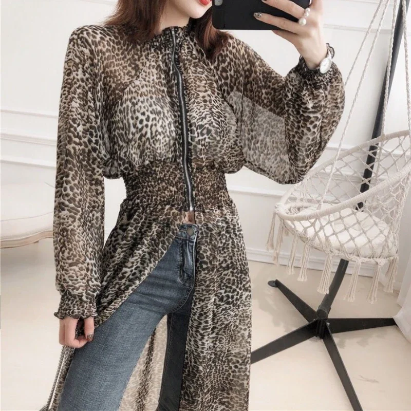 

Summer Sunscreen Long Jackets Women See Through Leopard Fashion Thin Elastic Waist Design Elegant Sheer Streetwear Holiday Coats