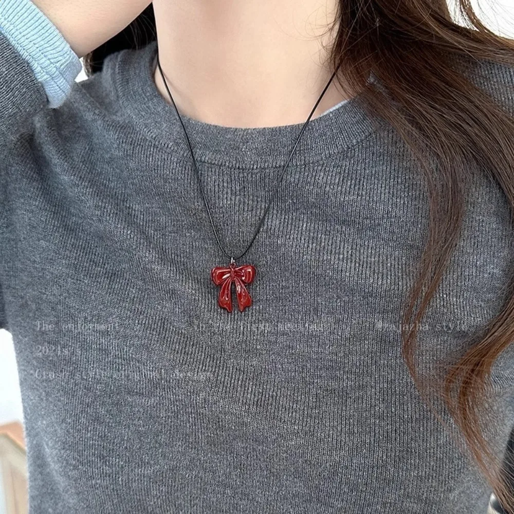 Y2K الجلود حبل Bowknot قلادة القلائد القوس الإبداعية الأحمر الأسود الجلود حبل سترة سلسلة للنساء الفتيات