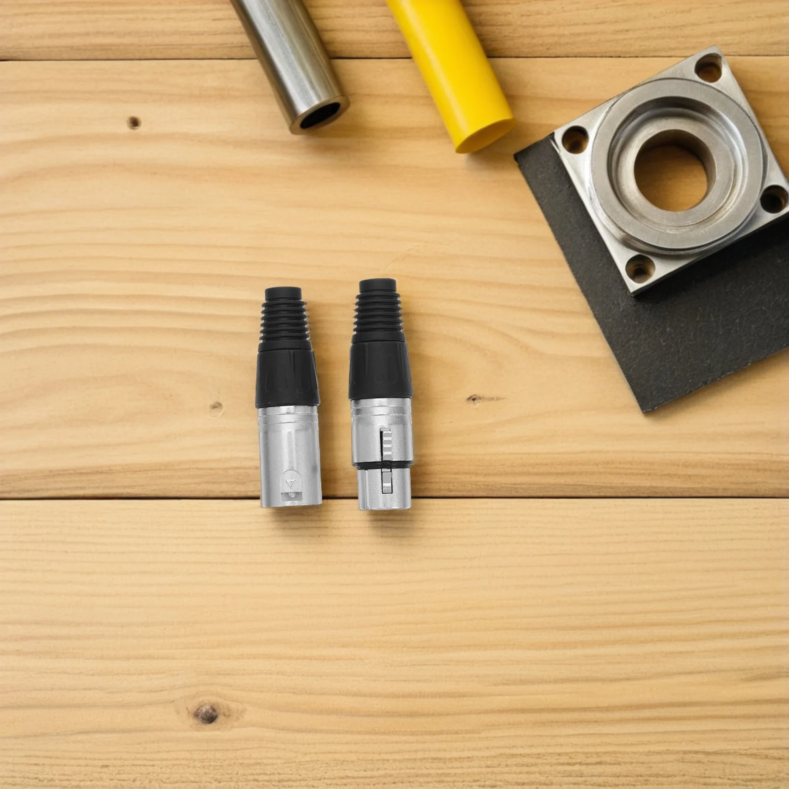 Рисунок 5 - 1 комплект, 1 комплект разъемов Xlr