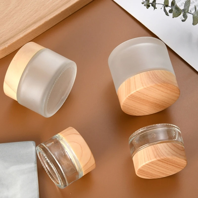 

1PC Travel Round Glass Jars with Leakproof lids Refillable Empty Glass Sample Jars for Lotion Cream Eye Powder Jewelry