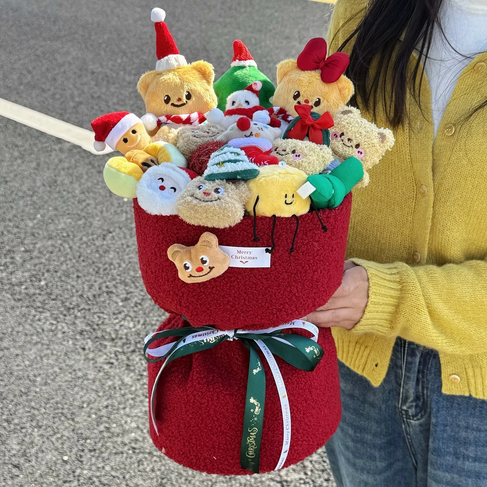 Christmas Gift Cute Butter Bear Doll Bouquet for Wife, Friend, Girlfriend, Children's New Year Bouquet Creative Gift