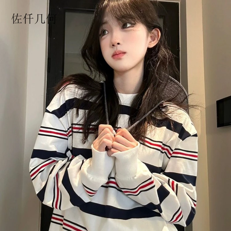 

2025 Preppy Style Striped T-shirt Women Autumn and Winter New Long-Sleeved Loose Couple Tops Woman