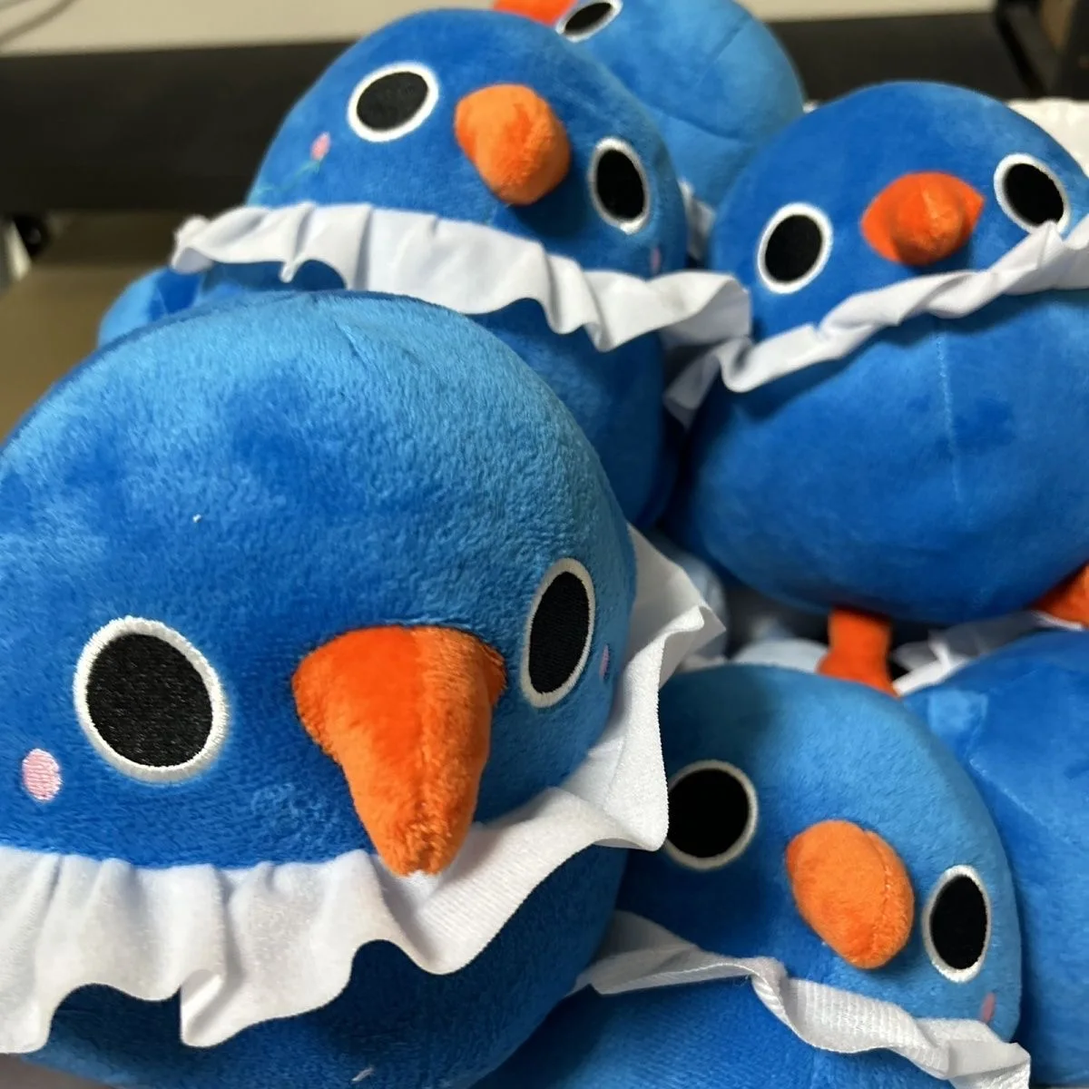 20cm 좋은 파란색 까마귀 사랑과 심우주 스타일러스 화난 작은 눈사람 토끼 공 인형 귀여운 코스프레 봉제 인형