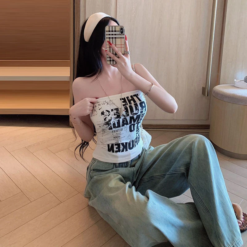 Nuevo Top Rojo sin Tirantes con Estampado de Letras Americanas, Camisola Corta Sexy con Relleno Incorporado, Top Moderno Y2K para Usar por Dentro o por Fuera