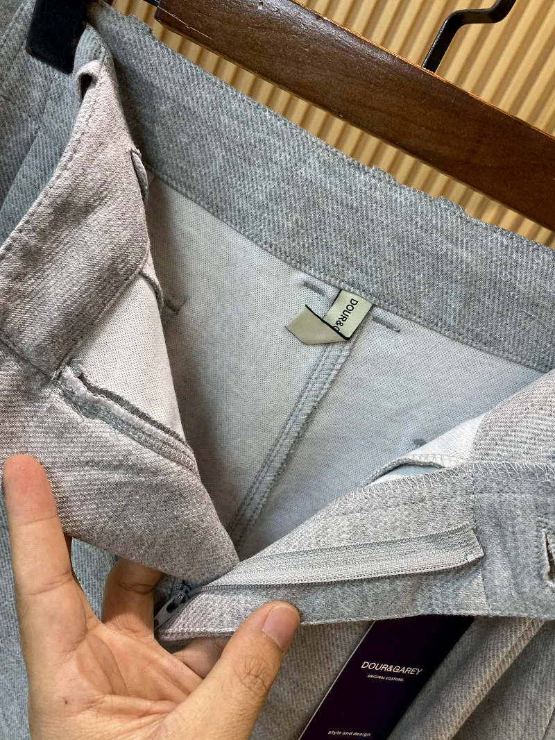 Ele Pantalones casuales para hombres Tela de sarga de alta definición Antiarrugas Drapey Verano Faion Slim Fit Pantalones de chándal de pierna recta