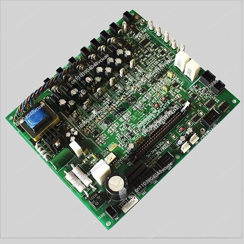 BCU-L300G2 Elevador CV320 Placa de controlador del inversor UCE6-119B3 2N1M3474-B