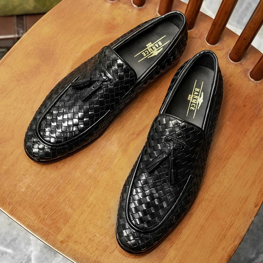Top Quality Weave Pattern Full Grain Leather Men Business Wedding Dress Shoes Slip On Tassel Elegant Men Leather Formal Loafers