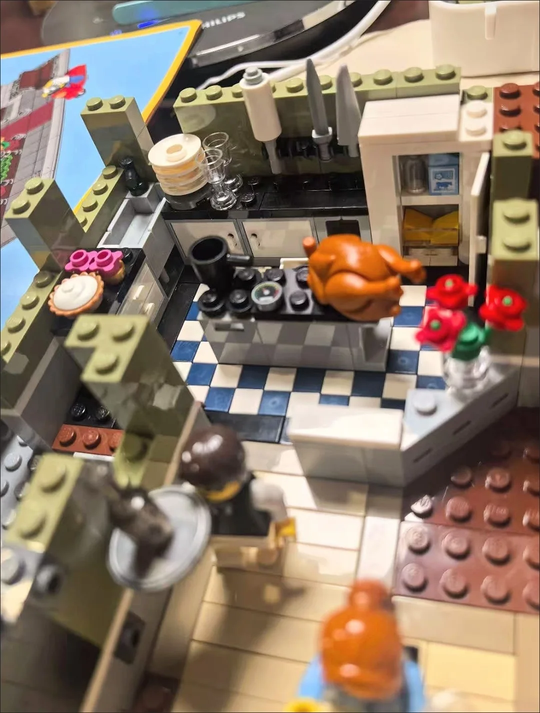 クリエイティブなストリートビューのパリのレストランビルディングブロック建築モデル組み立てレンガのおもちゃ子供大人のためのクリスマスギフト