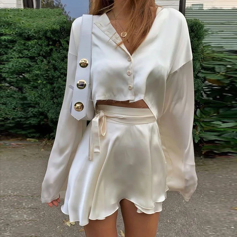 

INS 2025 Autumn New Women's Clothing Sexy High-waisted Lace-up Short Skirt Long-sleeved Cardigan Top Two-piece Set