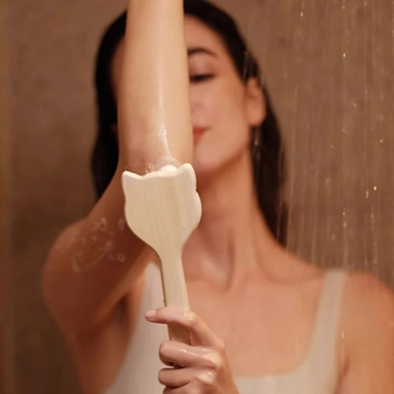 

‌Long Handle Bath Brush,Cat Paw Soft Bristle Back Scrubber,Exfoliating Shower Brush with Massage Node,Home Spa Bathing Essential