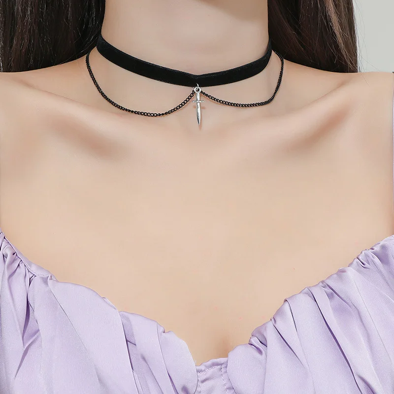 Vintage Saturn Pendant Korean Fashion Velvet Choker Planet Necklace for Women Gothic Girl Students Neck Jewelry Accessories