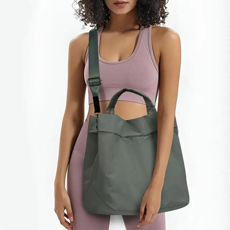 sac-de-sport-de-grande-capacite-pour-le-yoga-et-la-gym-sac-de-voyage-durable-en-abs-et-pc-avec-poignee-telescopique-pour-hommes-et-femmes