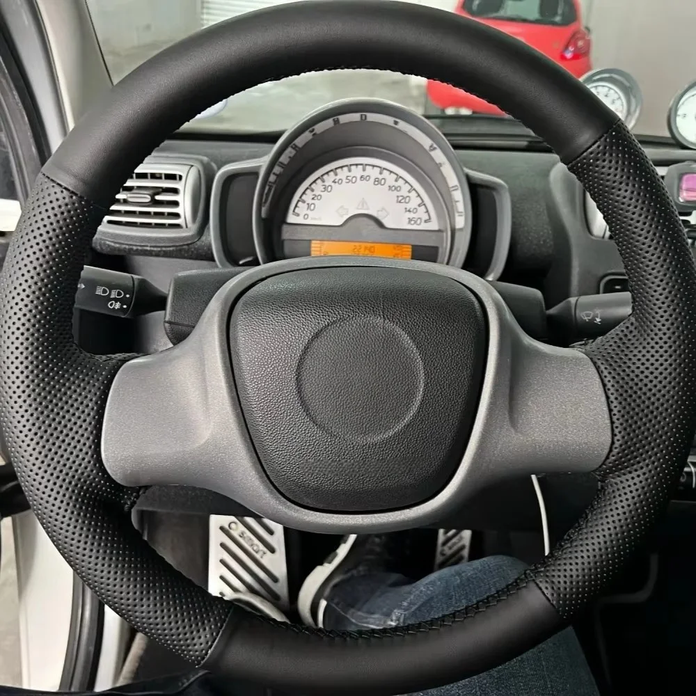 Handgenähter schwarzer perforierter rutschfester Mikrofaser-Leder-Lenkradbezug für Mercedes-Benz Smart Fortwo 2009-2015 451 – Detail 1