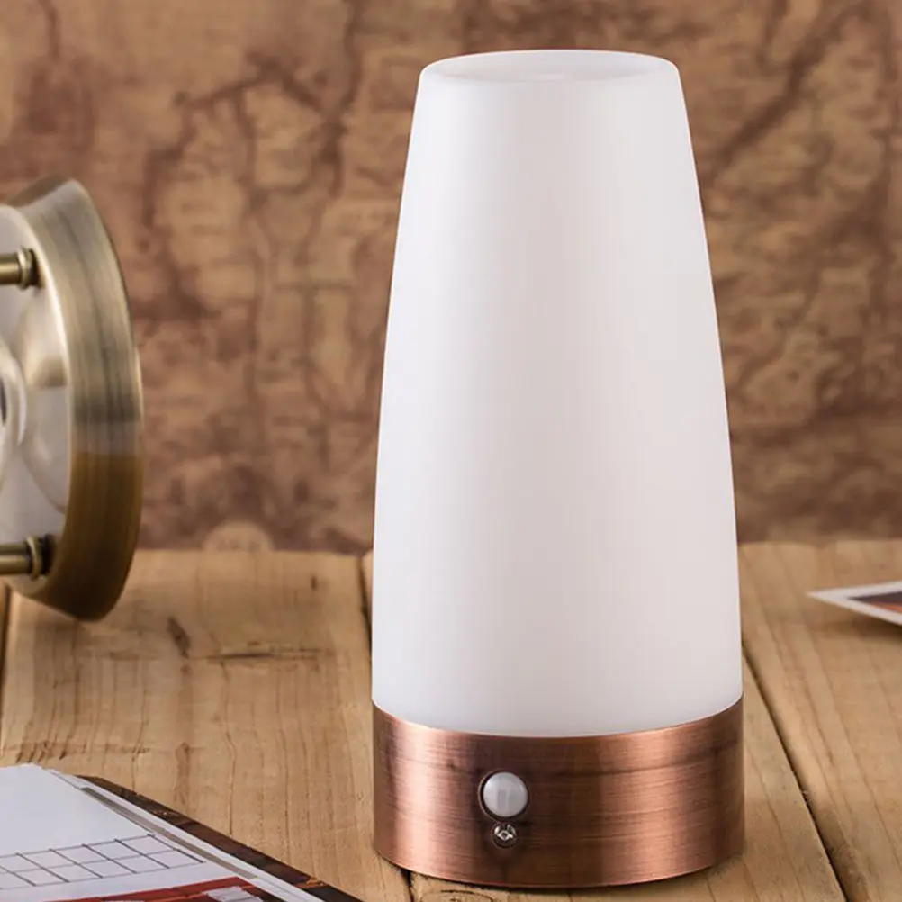 

Умный ночник с датчиком движения, на батарейках, автоматическое включение, для прихожей, лестницы, спальни, детской, потолка, туалета, для использования внутри помещений