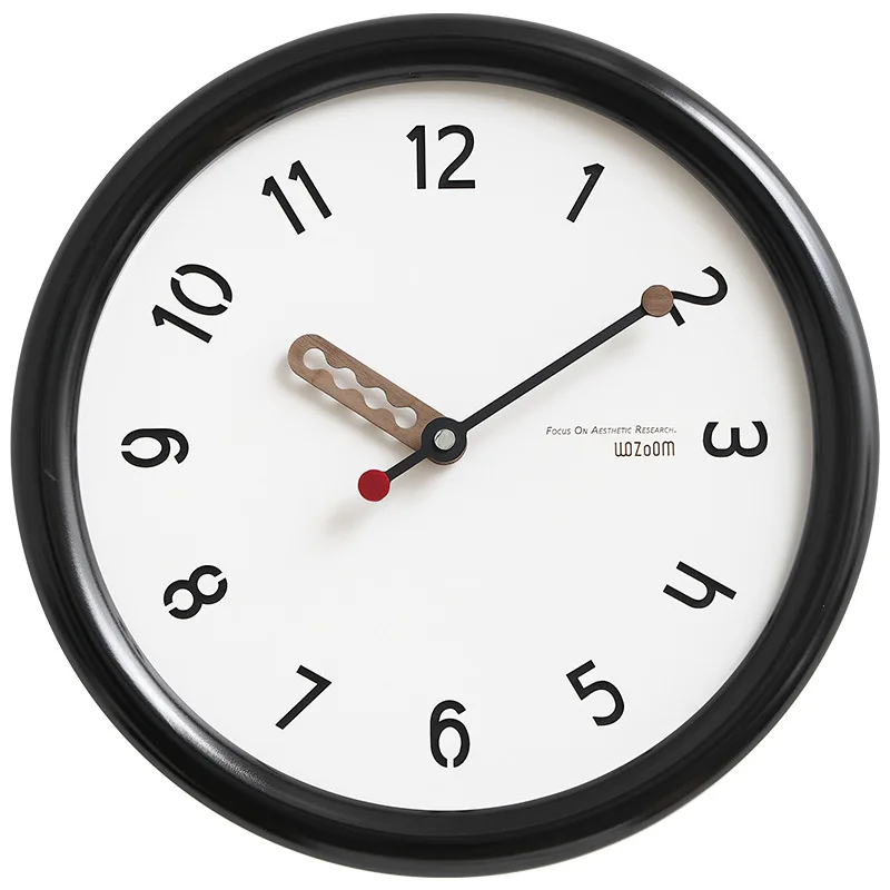 Modern minimalist wall clock for living room, stylish and functional, round clock for wall hanging