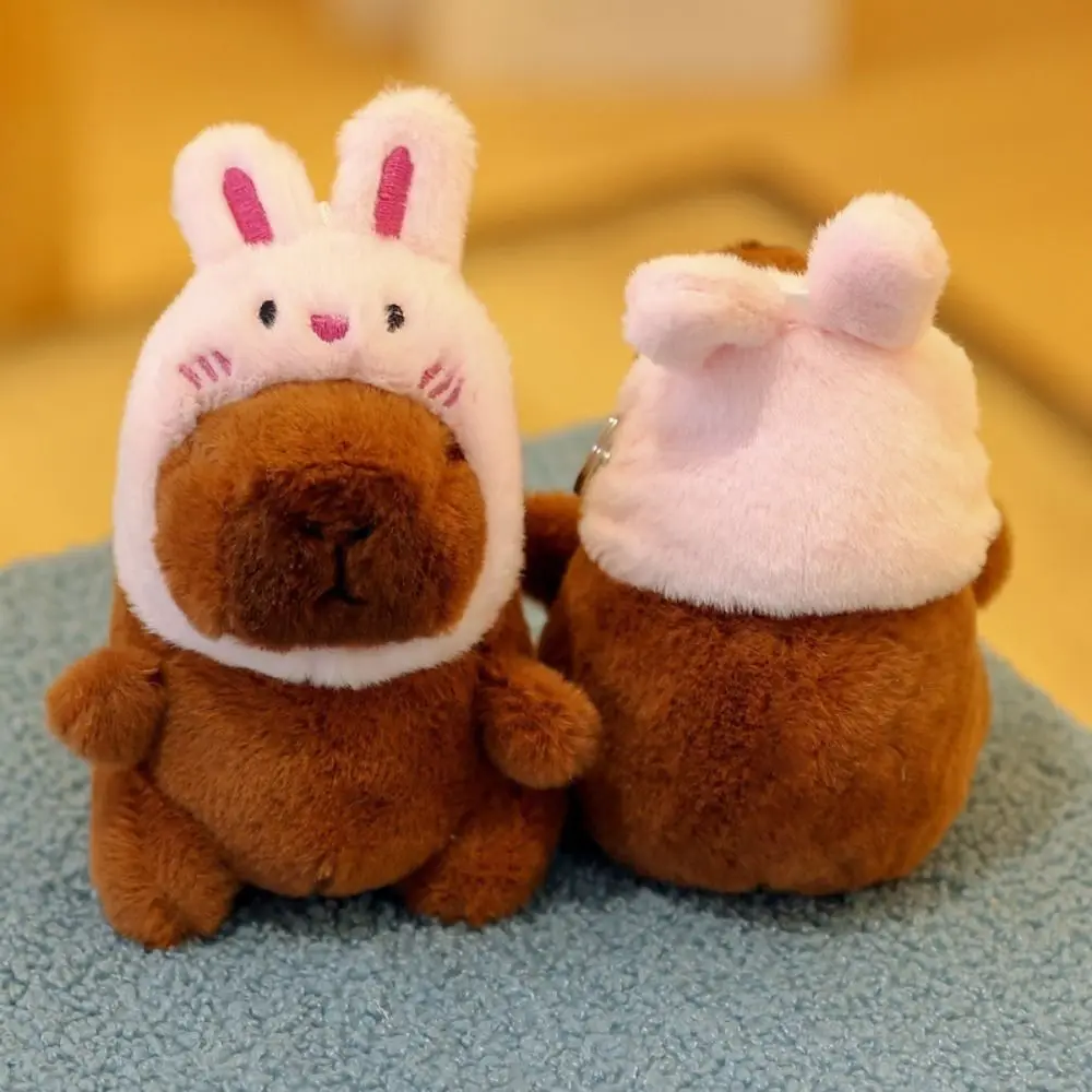 Chapéu de coelho capivara pingente de pelúcia hairpin urso sapo hairpin capivara chaveiro de pelúcia dos desenhos animados cereja capivara plushie boneca