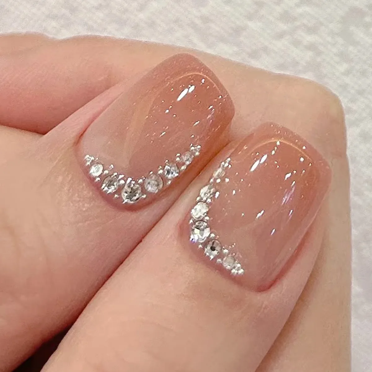 Szklane koraliki, kamienie, diamenty do makijażu oczu, dekoracji paznokci, biżuterii, akcesoriów, rękodzieła, ubrań, butów, DIY