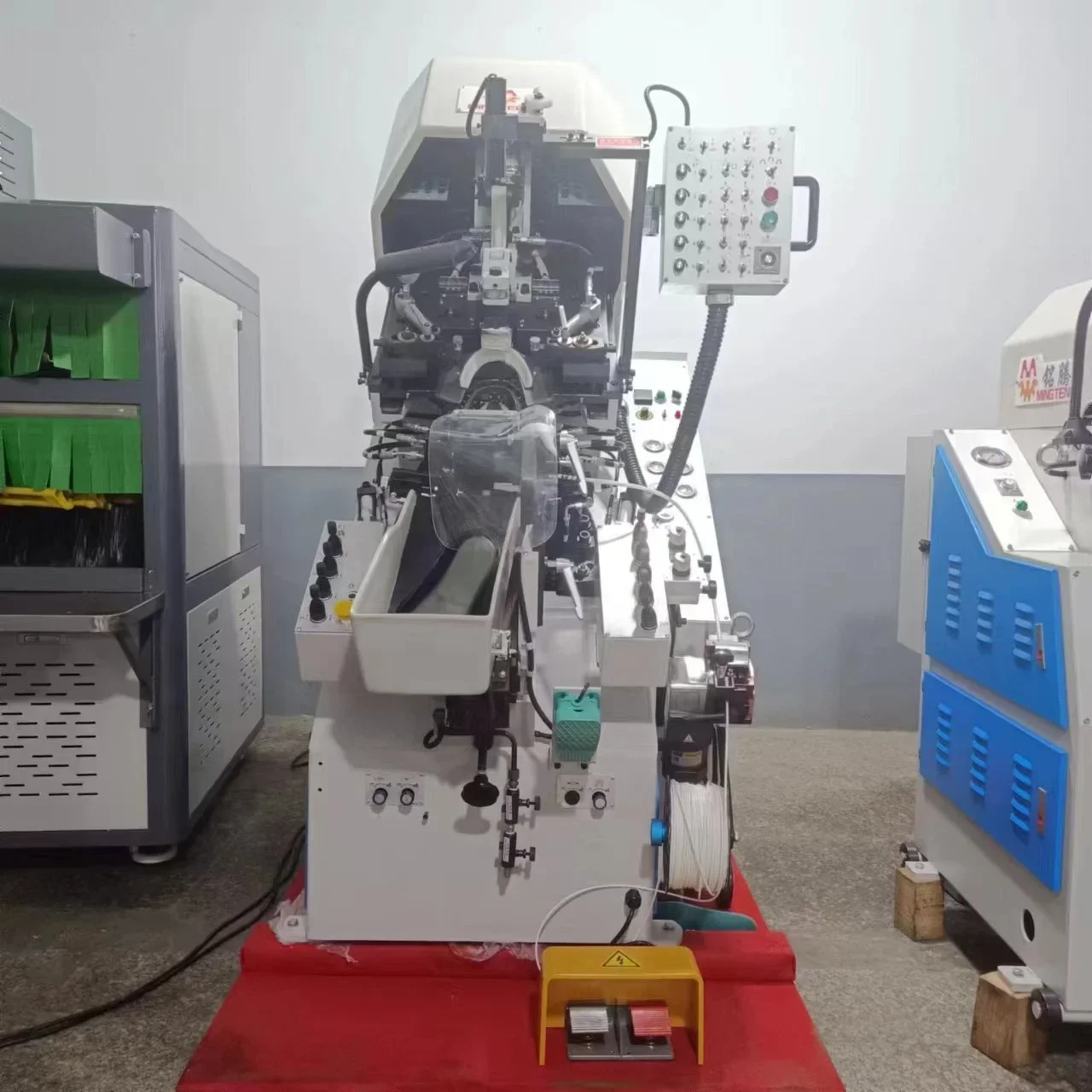 9 Pincers Hydraulic Shoe Toe Lasting Machine With Gluing Shoe Factory Machine For Any Shoes