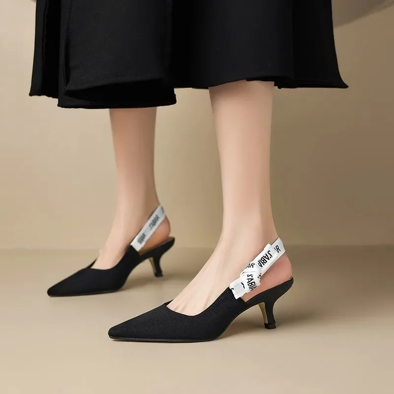 Nuovi sandali Sexy a punta da donna 2024 alla moda Slingback nuove pantofole con tacco medio di lusso infradito pantofole da donna